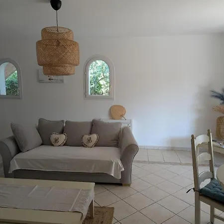 Villa Des Olivades *